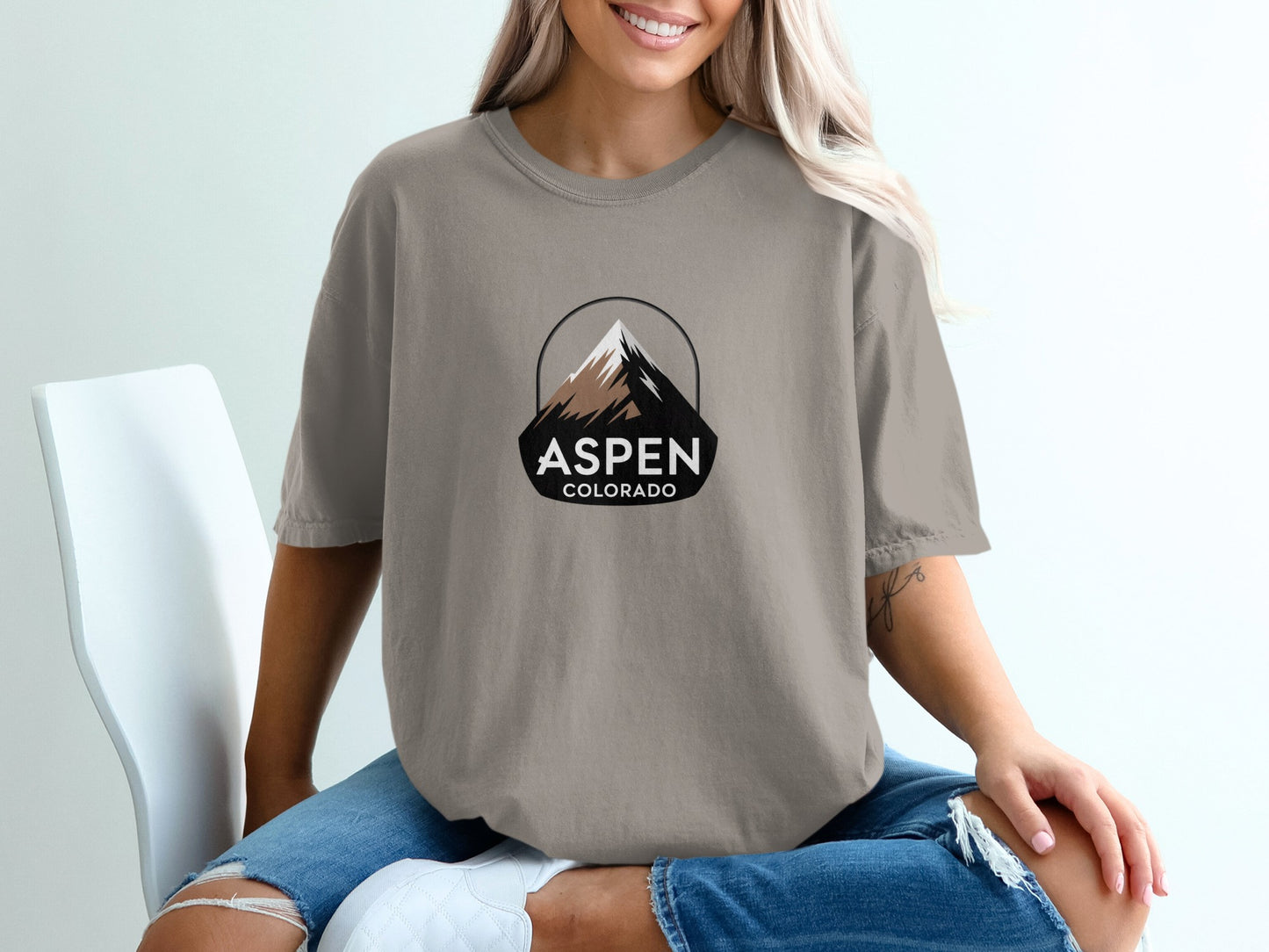 Aspen Colorado graphic tee shirt product