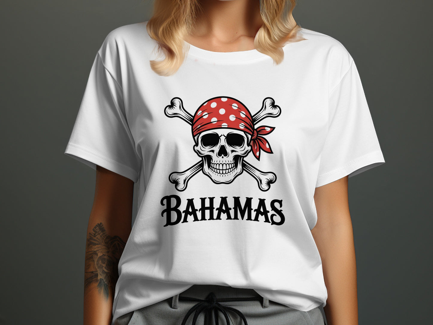 Bahamas Pirate Skull Graphic Casual T-shirt product type