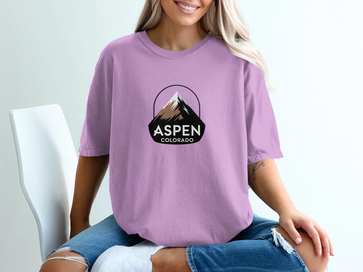 Aspen Colorado Mountain Design T-Shirt product type
