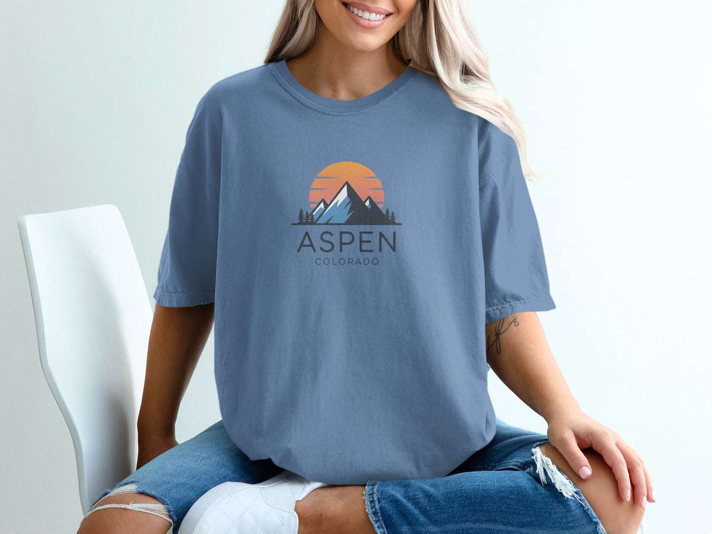 Aspen Colorado Mountain Graphic T-Shirt product type