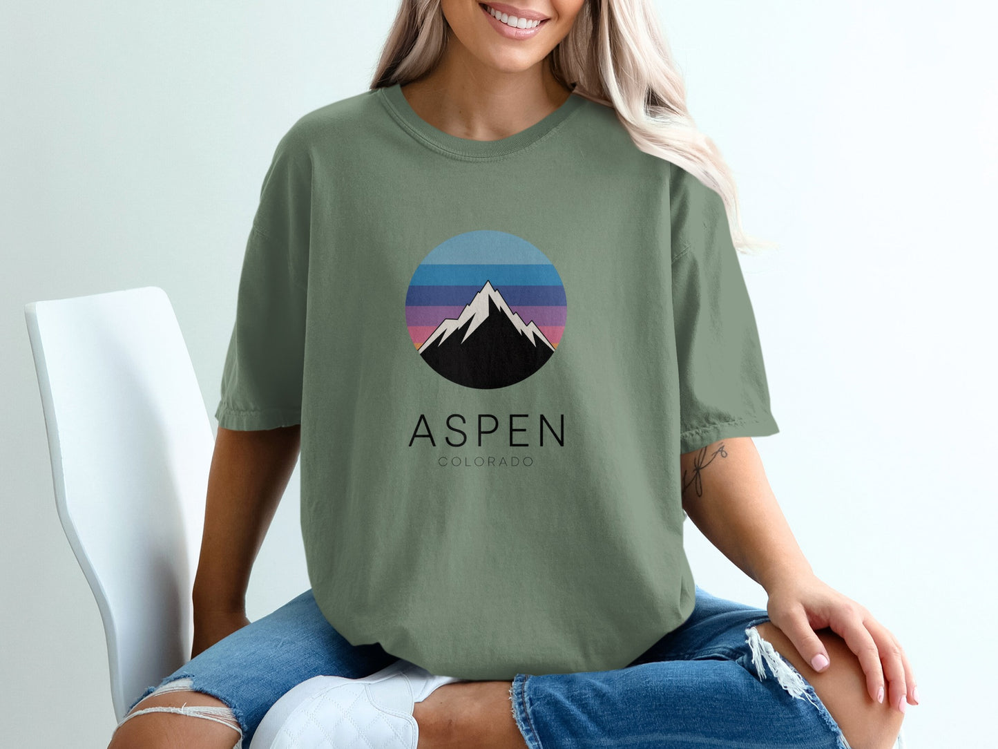 Aspen Colorado Graphic Print T-Shirt product