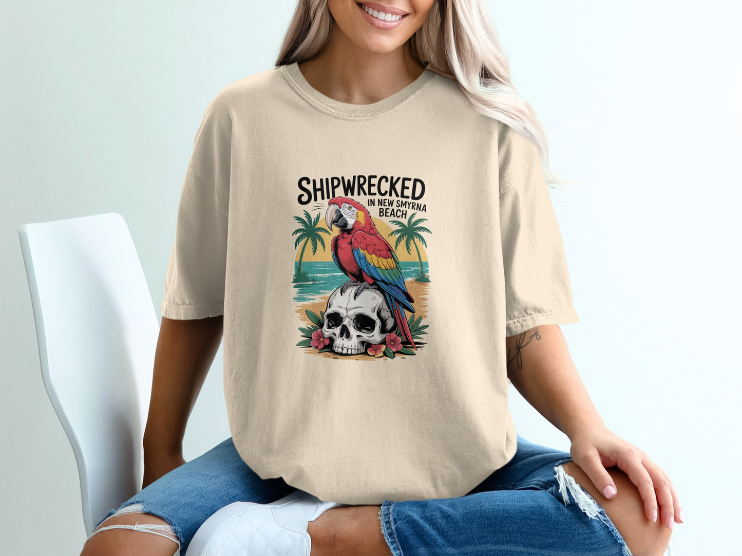 Shipwrecked Parrot Skull Palm Beach Graphic T-shirt product