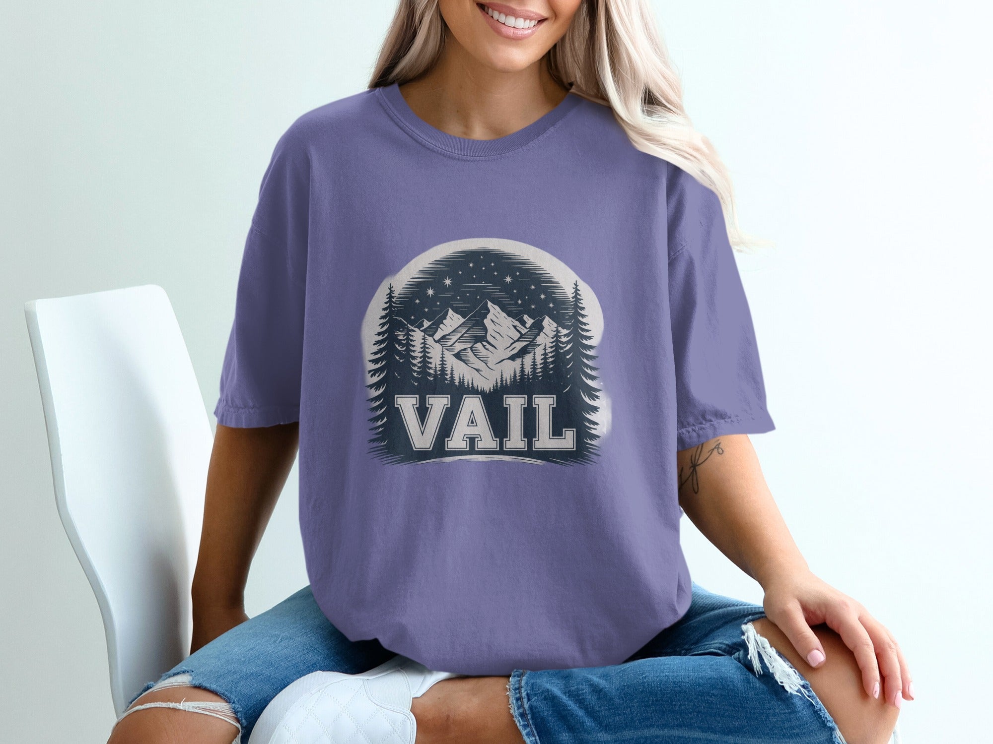 Vail Mountain Printed Graphic Oversized T-shirt product