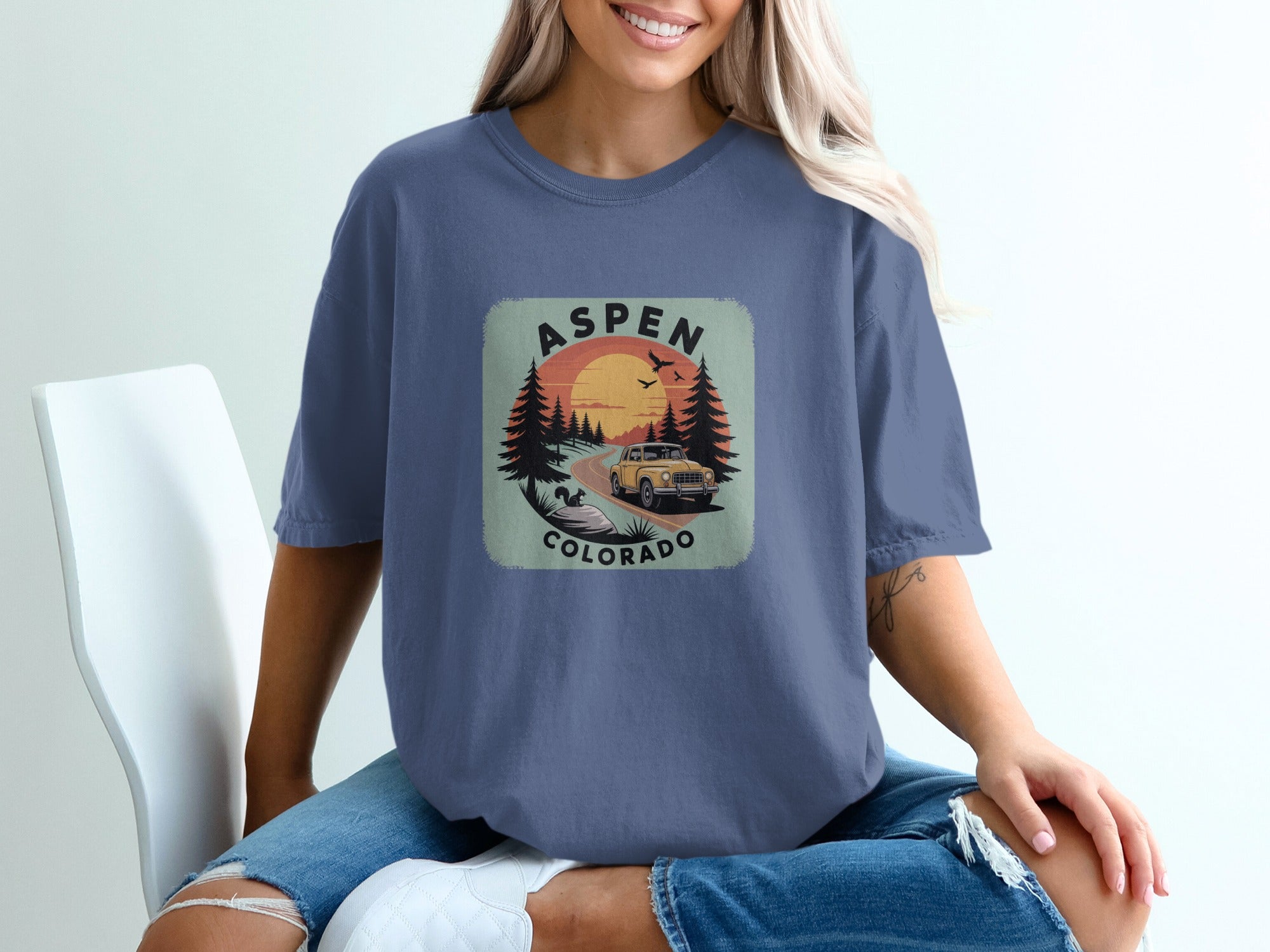 Aspen Colorado Graphic Print T-shirt Casual Wear product type