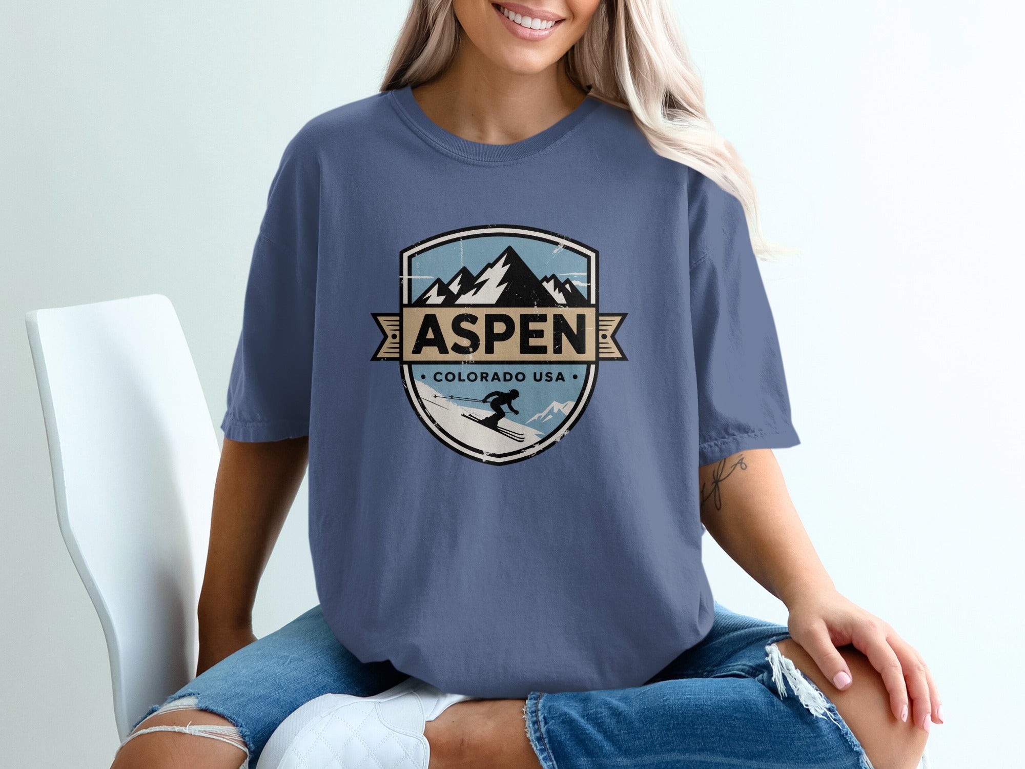 Aspen Colorado USA Graphic T-Shirt product type
