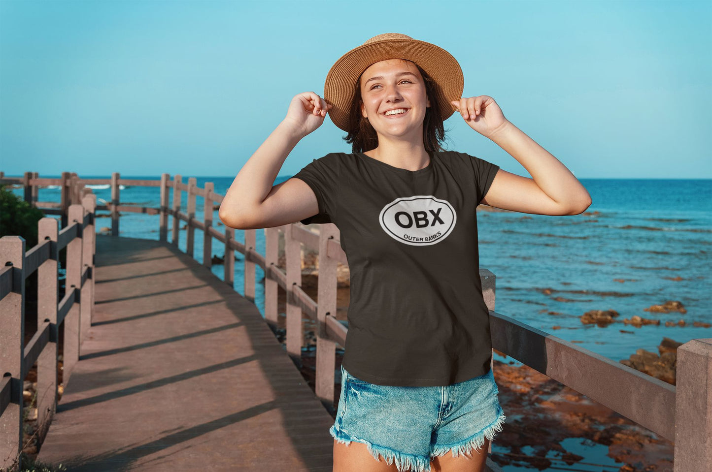 Outer Banks oval Logo T-shirt Gift black