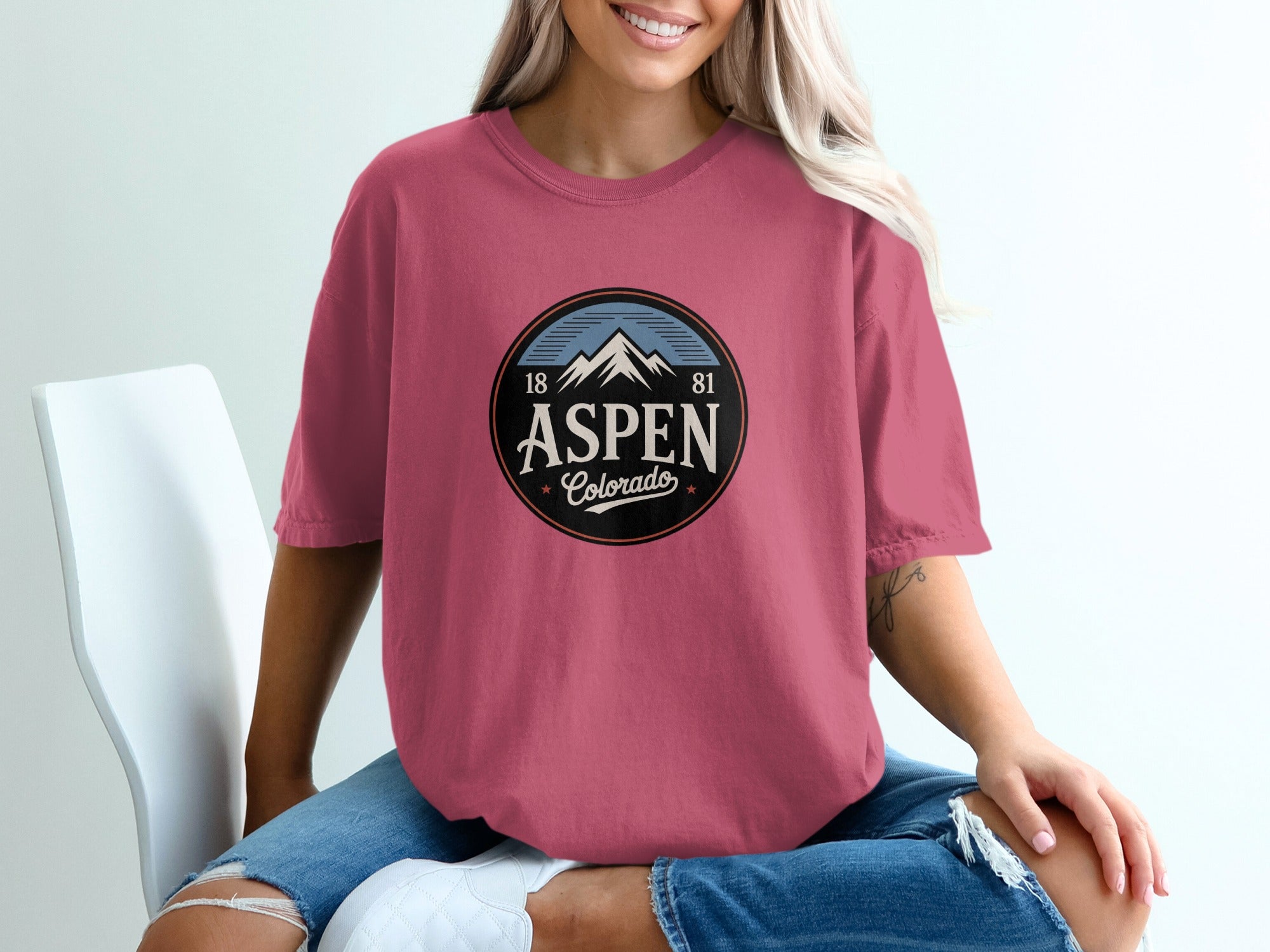 Aspen Colorado Vintage Graphic Printed T-shirt product