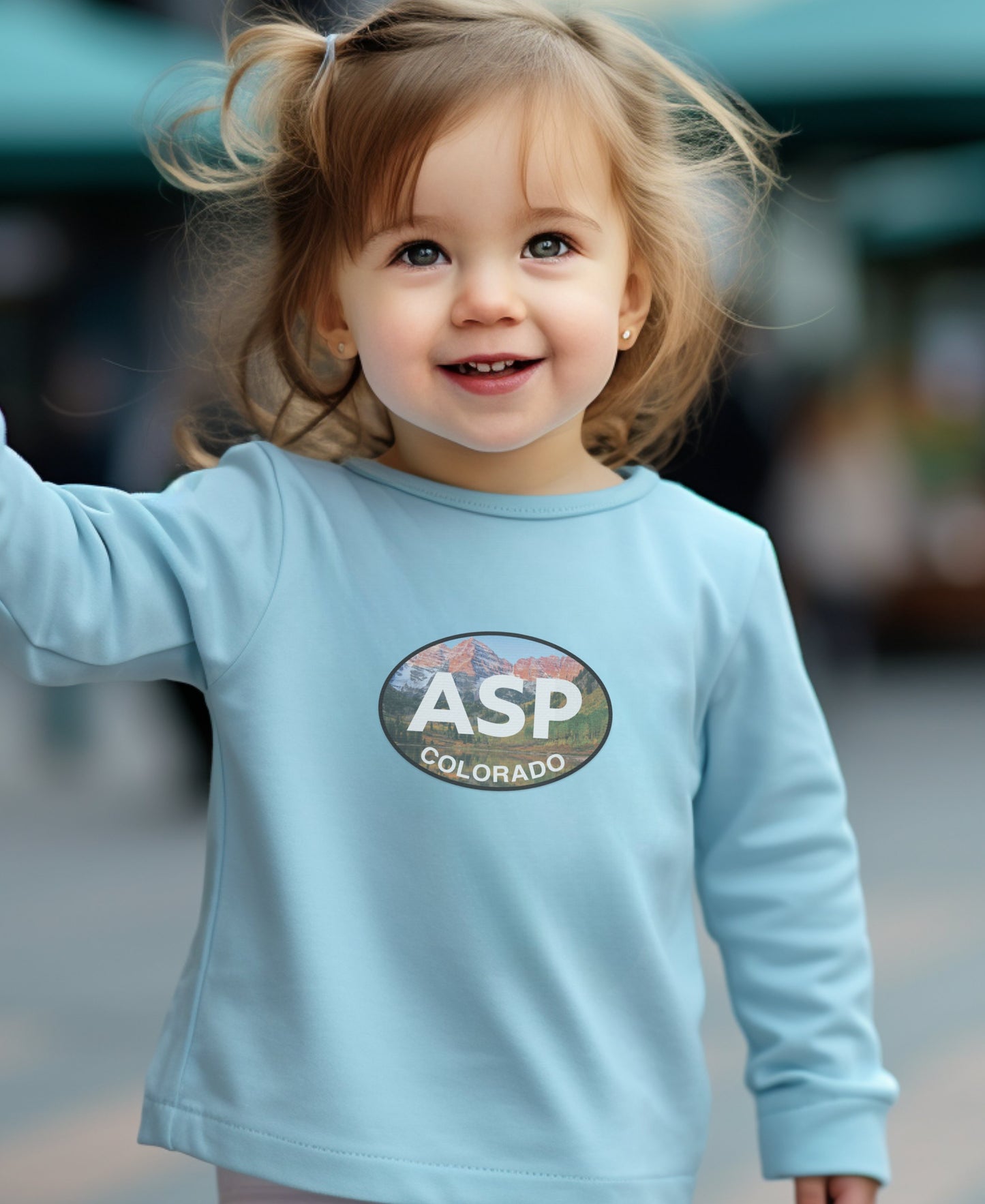 Aspen building snowmen at Wagner Park Toddler Long Sleeve T-Shirt