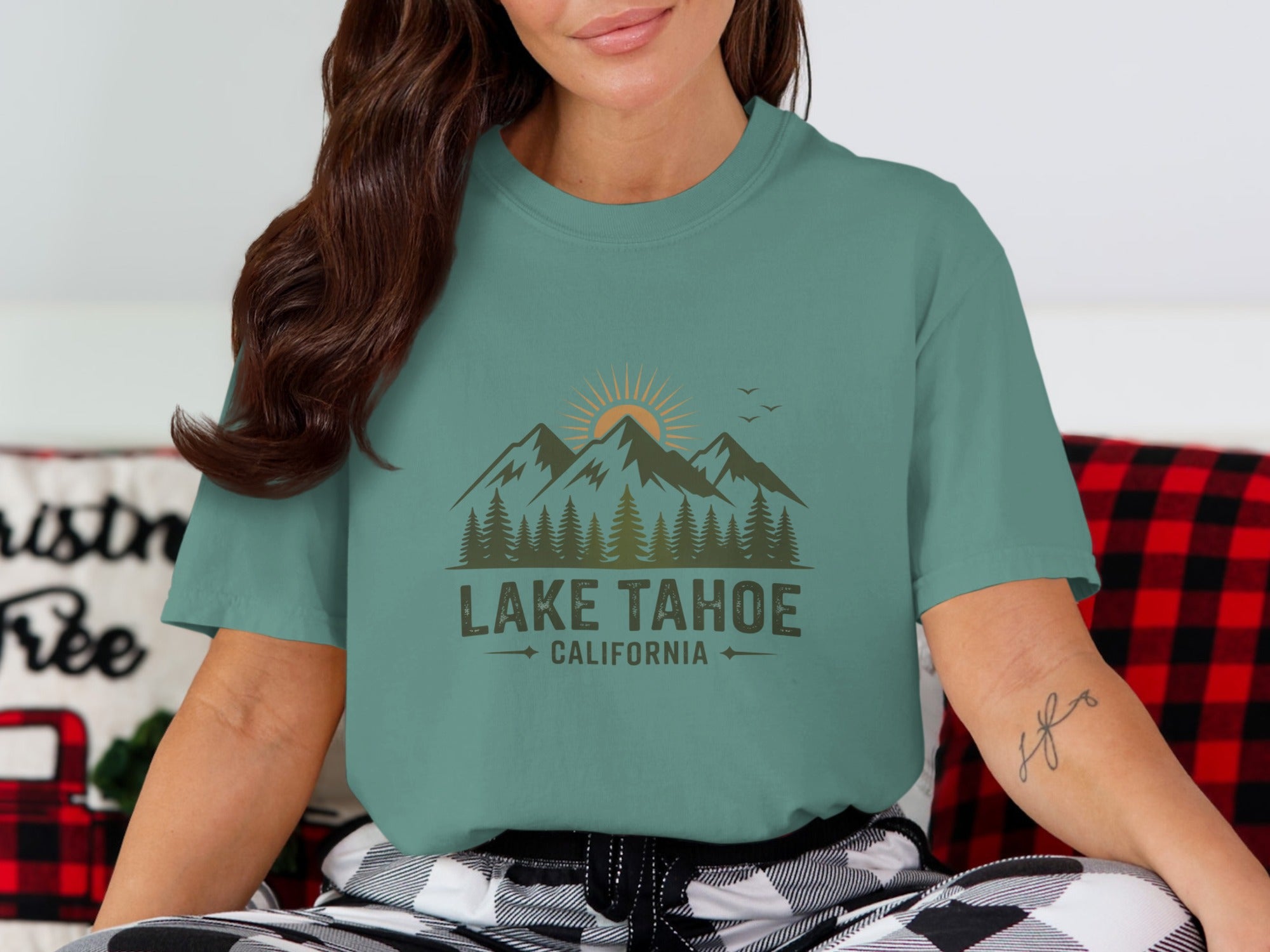 Lake Tahoe California Graphic Print T-shirt product type
