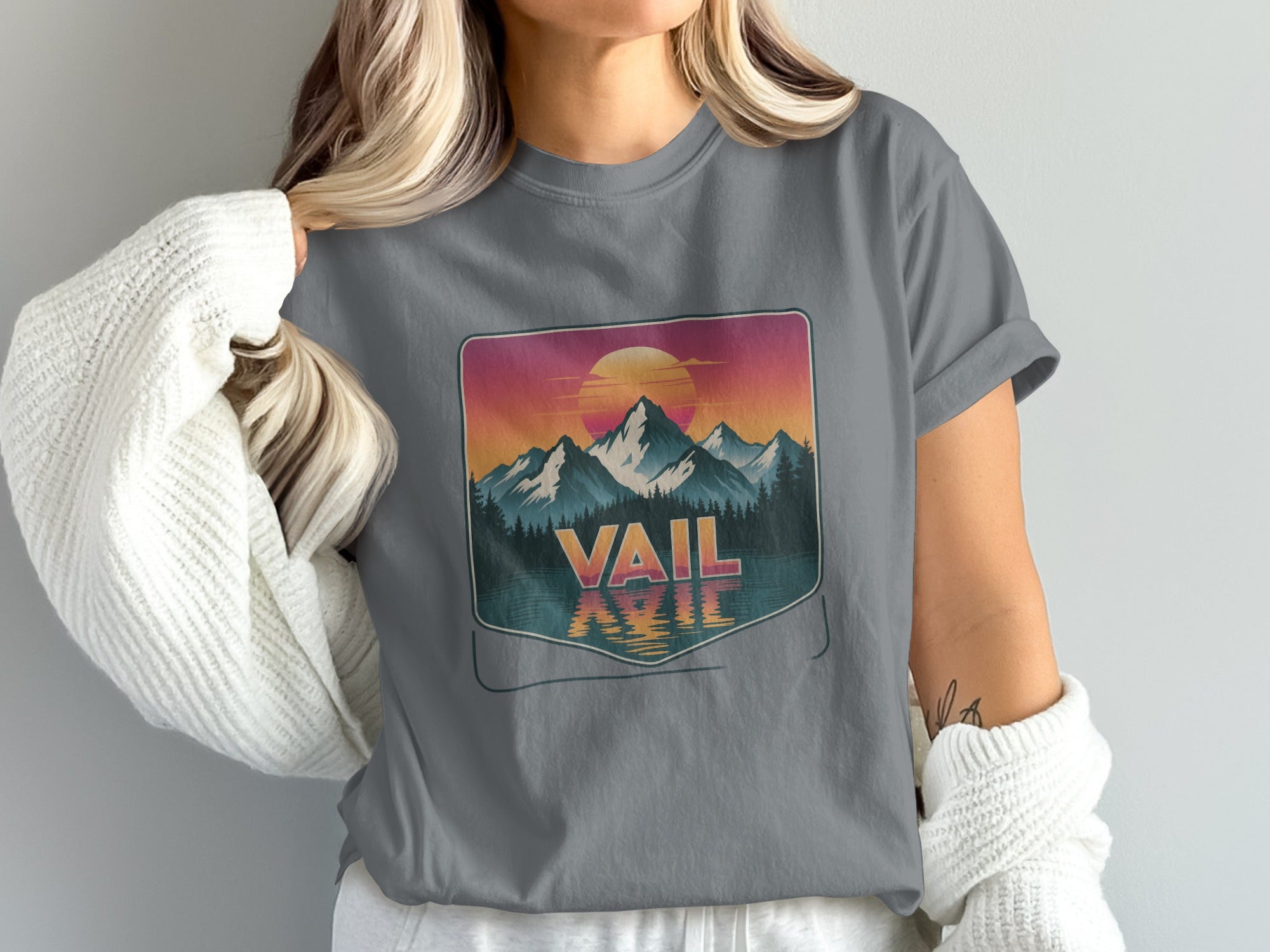 Vail Graphic Mountain Sunset Print T-shirt product