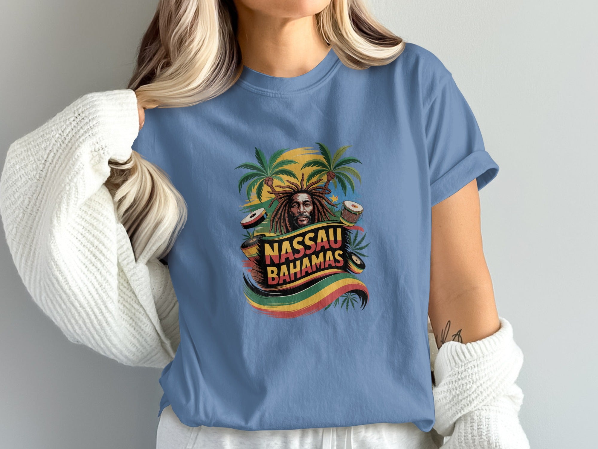 Nassau Bahamas Graphic Print Short Sleeve Shirt product