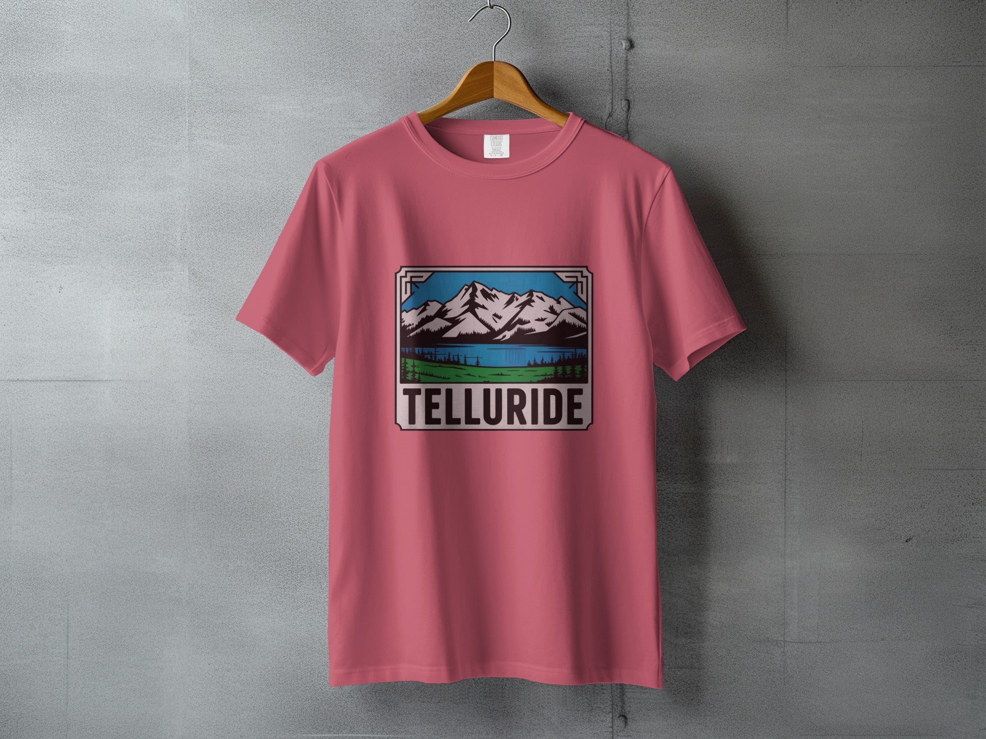 Vintage Telluride Mountain Scene T-Shirt for Outdoor Fans