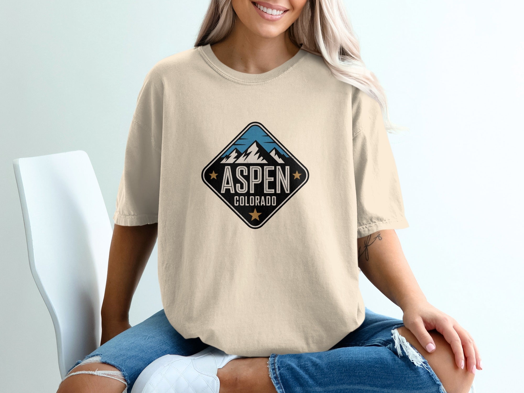 Aspen Colorado Graphic Tee vintage mountains product