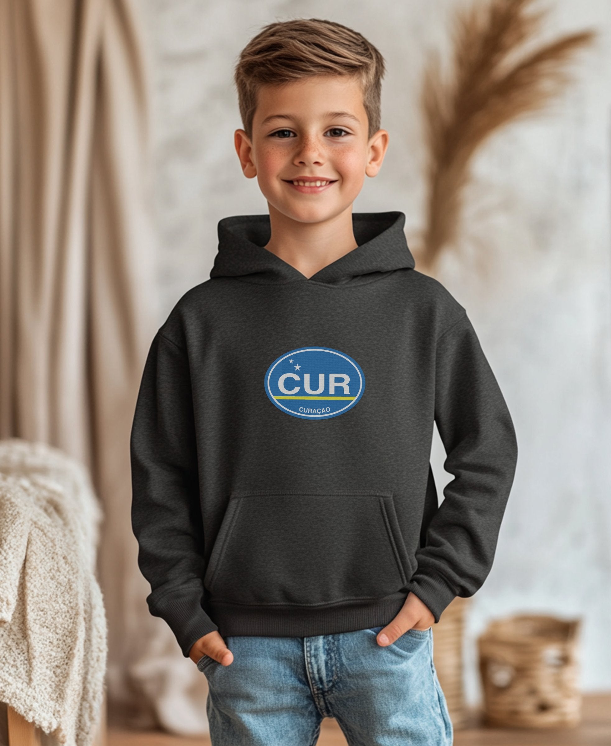 Curacao gift for posing by the colorful Handelskade youth clothing and travel souvenirs